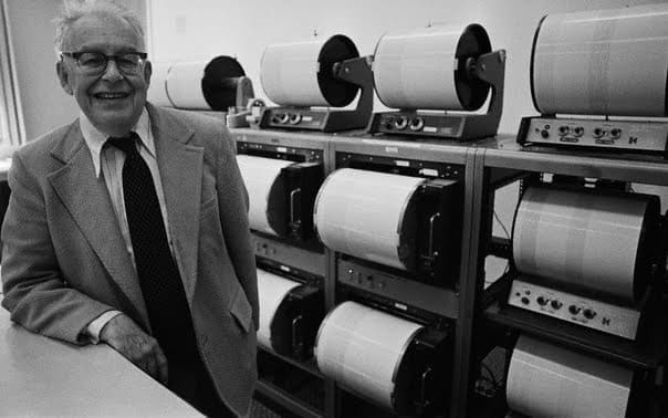 Deprem ve Matematik 2 Charles Richter